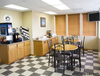 Hotel Super 8 By Wyndham Melrose Restaurant foto